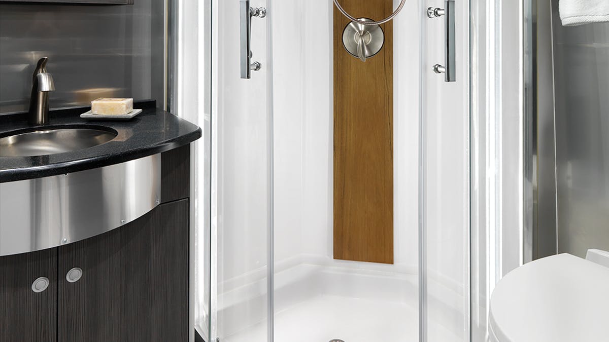 MY2020-Airstream-Atlas-Residential-Lavy-Sink-and-Toilet